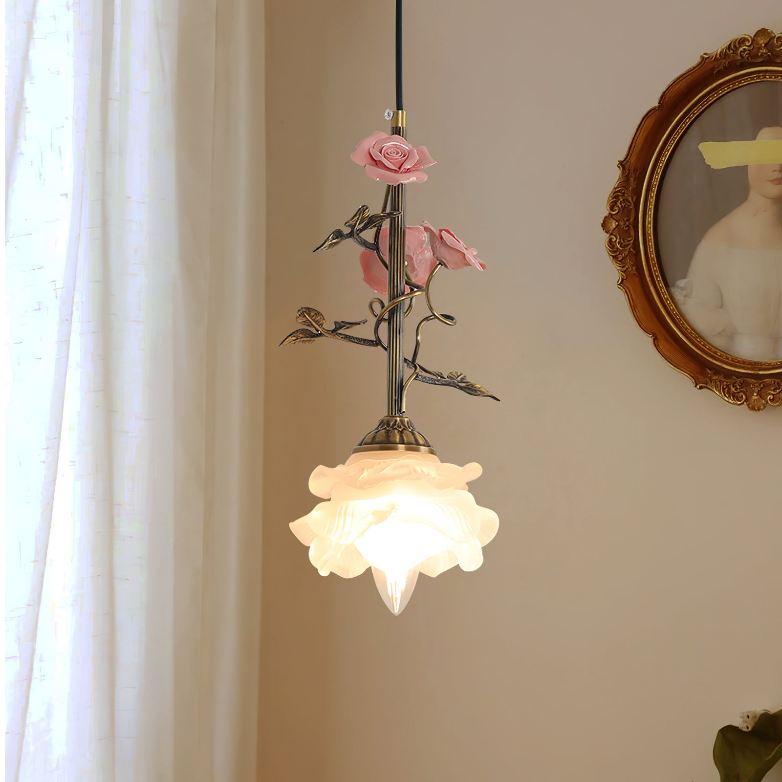 Rosavine Pendant Lamp