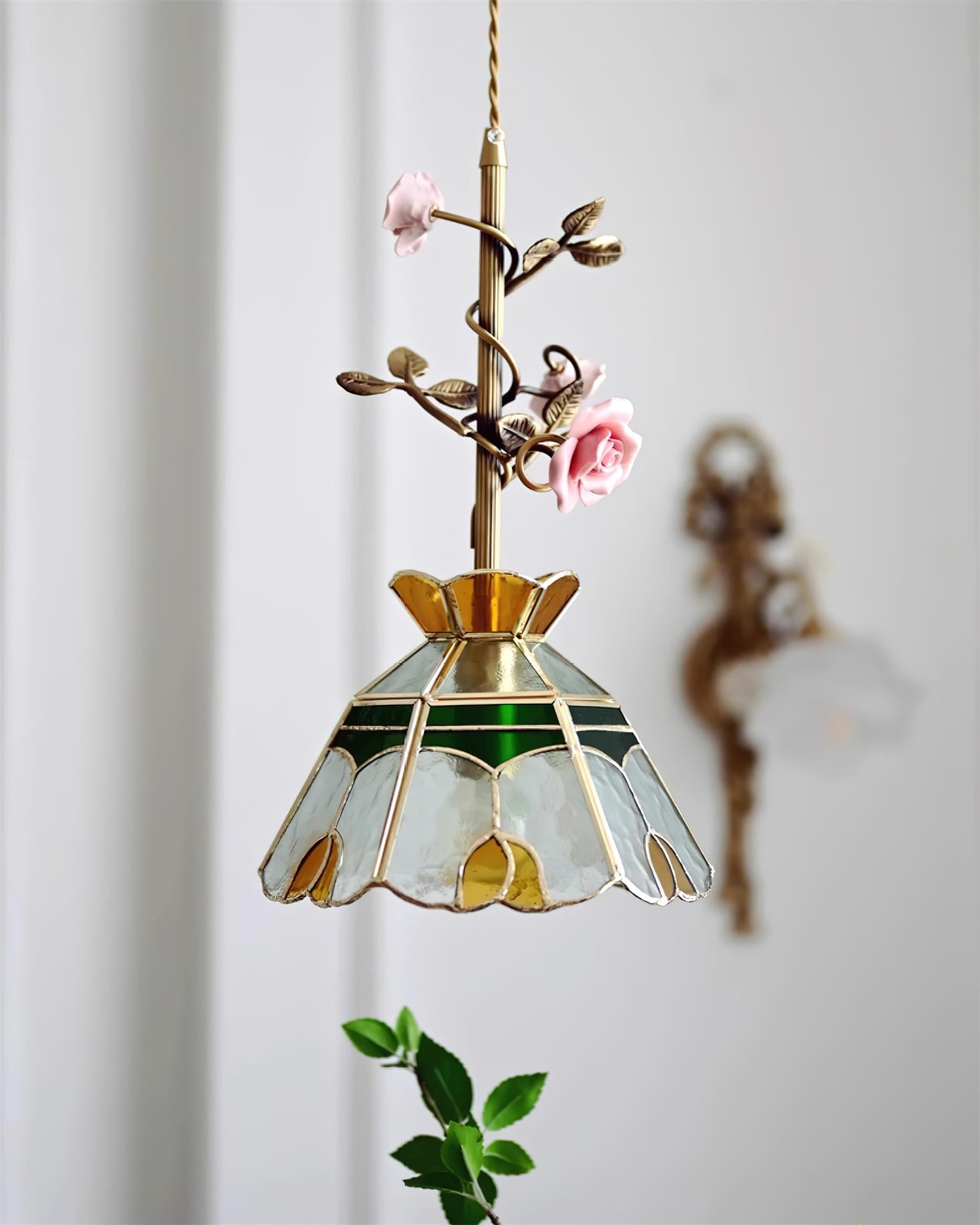 Rosavine Pendant Lamp