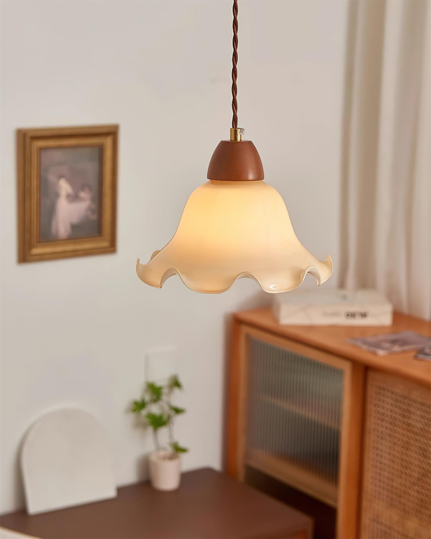 Rowan Flower Pendant Lamp