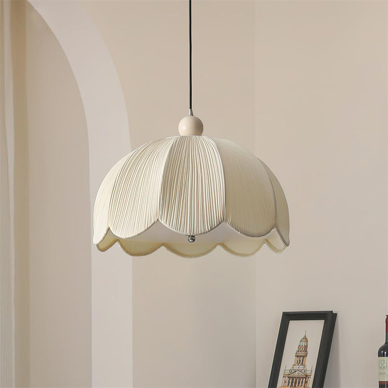 Ruffle Pendant Lamp – detail 31