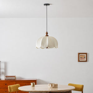 Ruffle Pendant Lamp