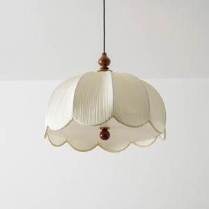 Ruffle Pendant Lamp