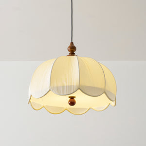 Ruffle Pendant Lamp
