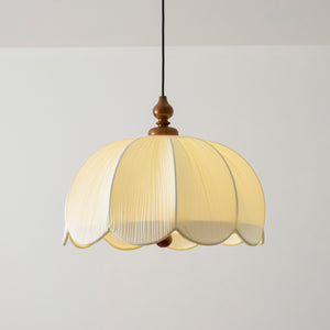 Ruffle Pendant Lamp