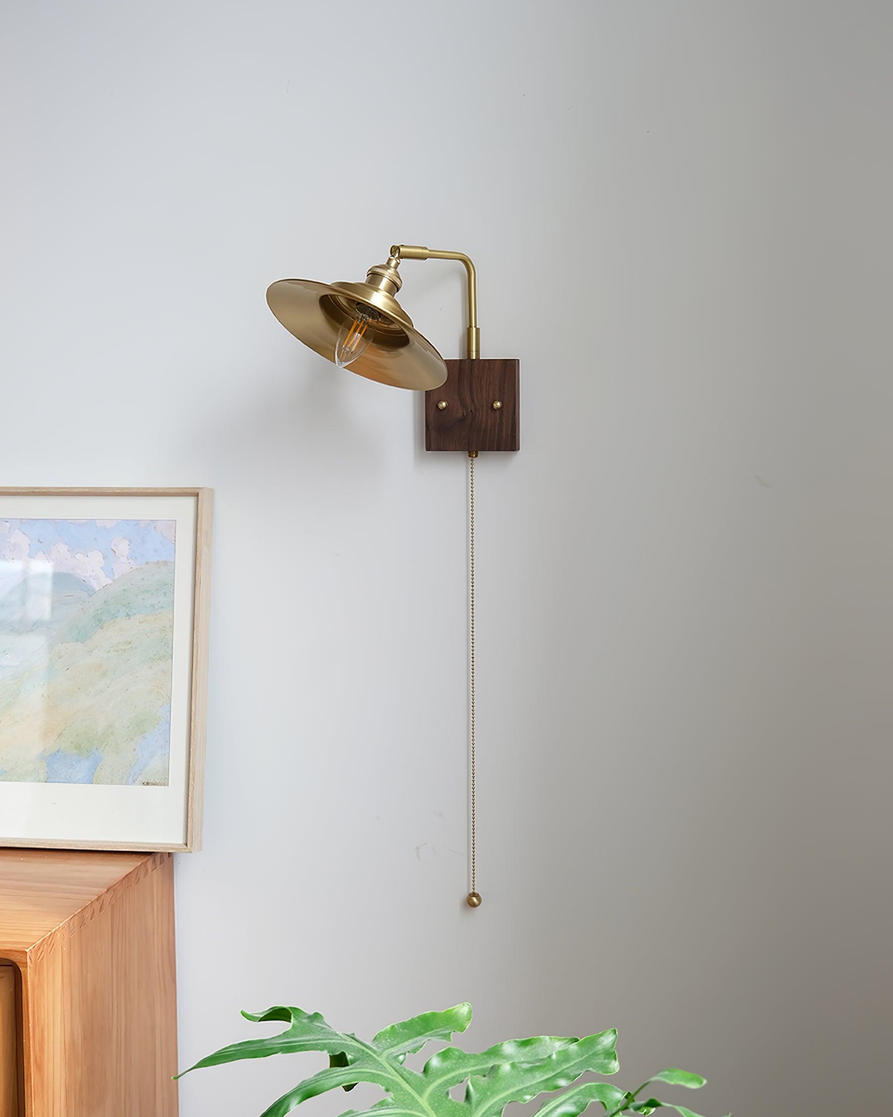 Runia Brass Wall Lamp 7.8″- 8.2″