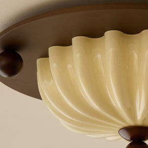 Scallop Crest Ceiling Lamp