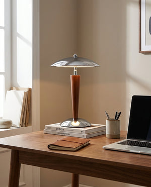 Silvoryn Table Light