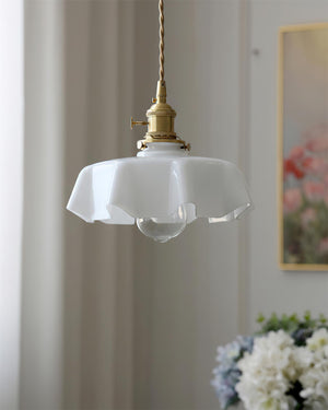 Skirted Ripple Pendant Lamp