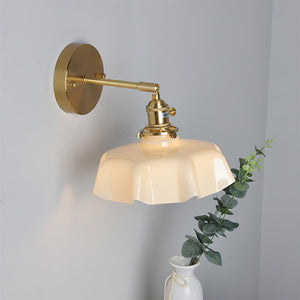 Skirted Ripple Wall Lamp