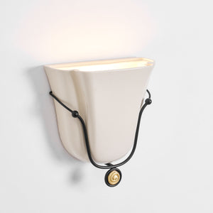 Saba Wall Lamp