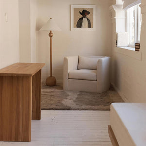 Solitaire Floor Lamp