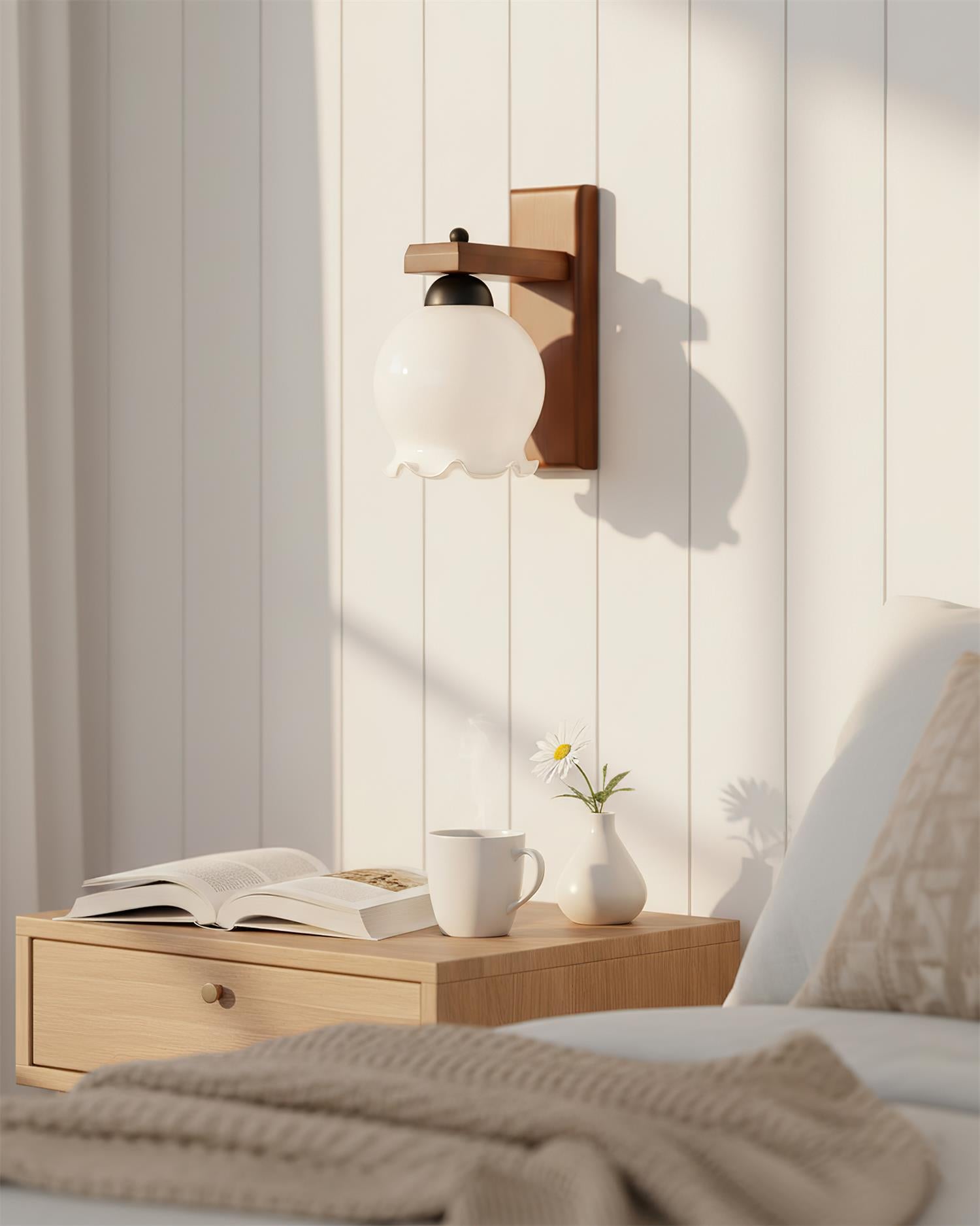 Sorra Wall Lamp