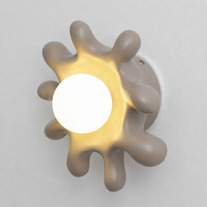 Splova Wall Lamp