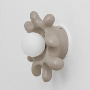 Splova Wall Lamp