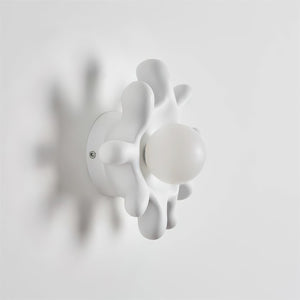 Splova Wall Lamp