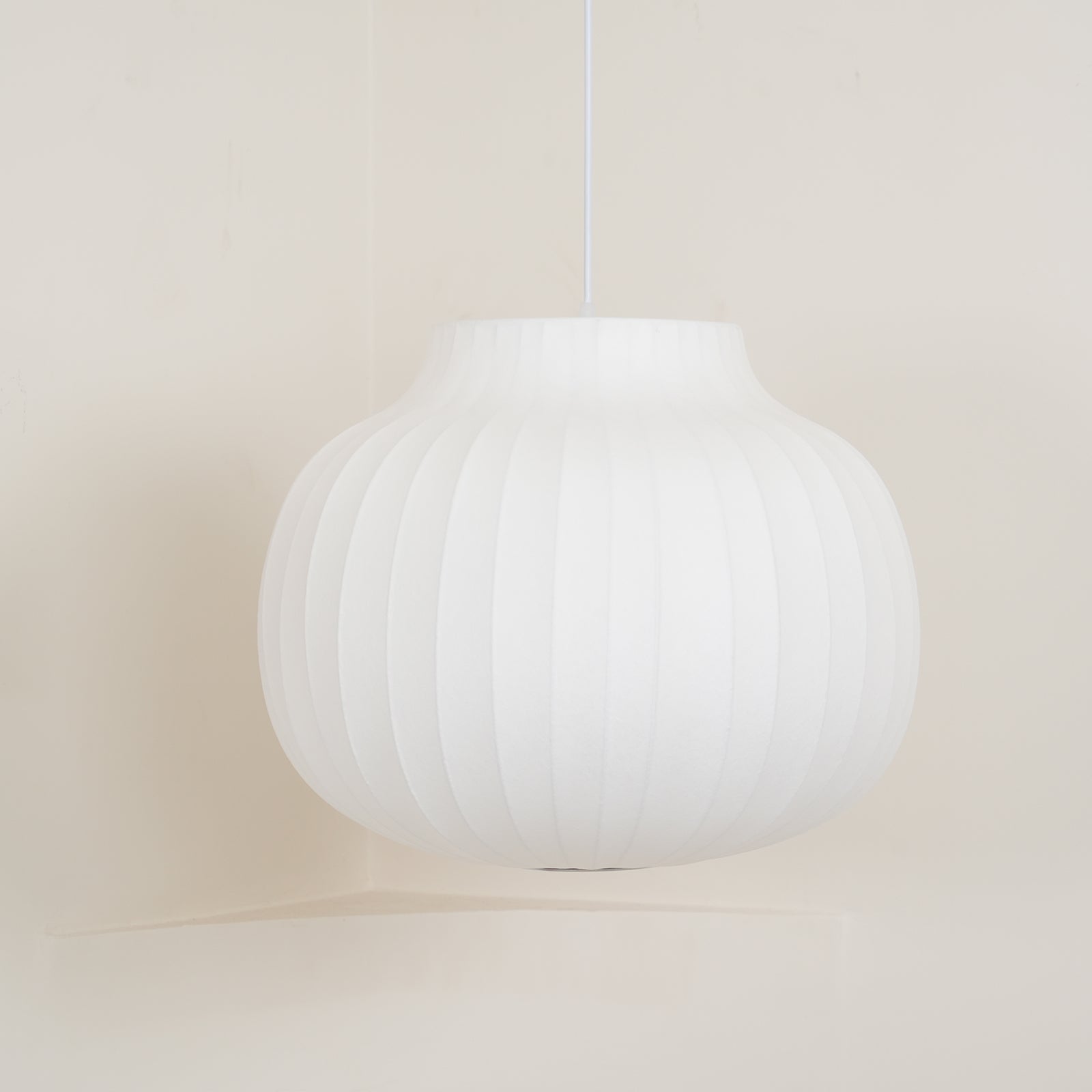 Strand Closed Pendant Light