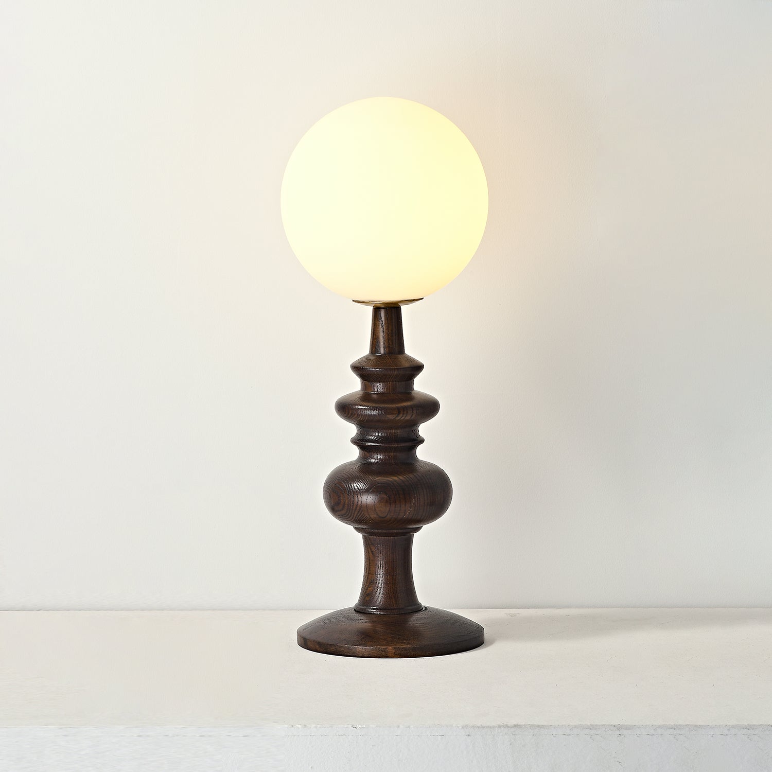 Sveta Table Lamp