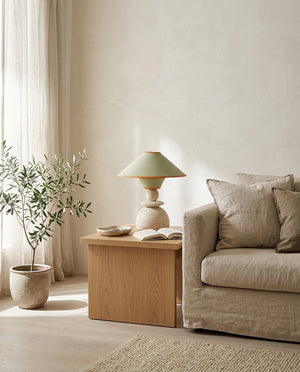 Tessavon Table Lamp