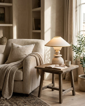 Tessavon Table Lamp