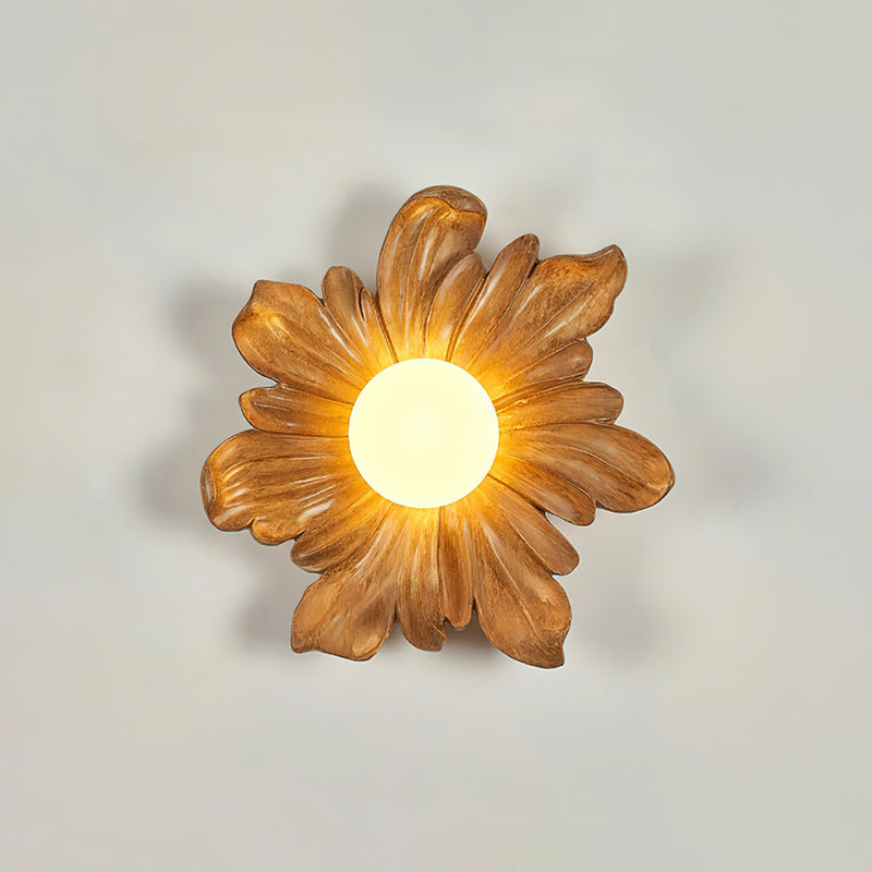 Tina Flower Wall Lamp – detail 2