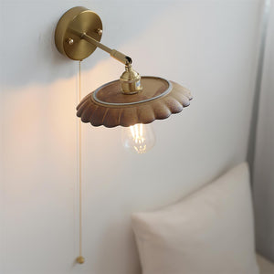 Toffee Bloom Wall Lamp