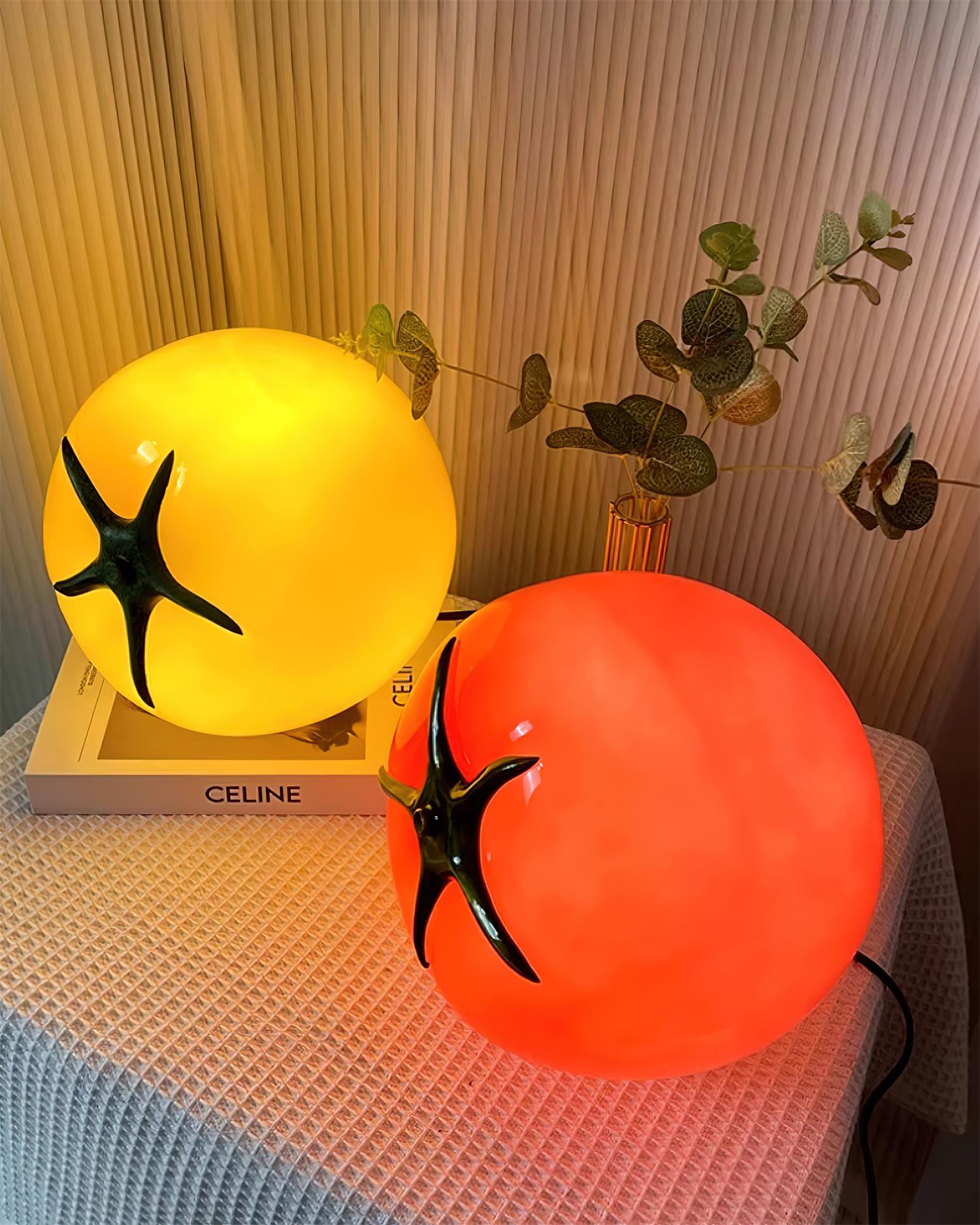 Tomato Glass Table Lamp