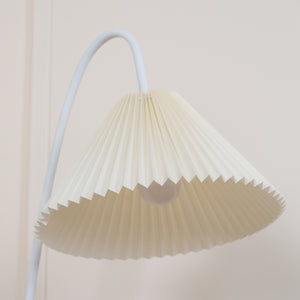 Tove Pleated Floor Lamp 61″