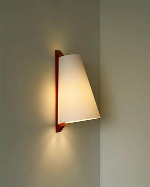 Trianora Wall Lamp