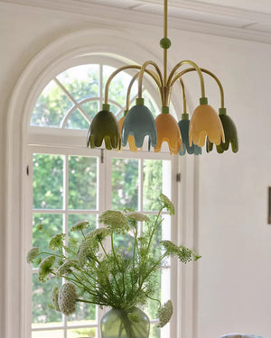 Tulivane Chandelier
