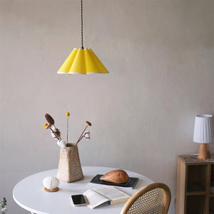 Twisted Pendant Lamp