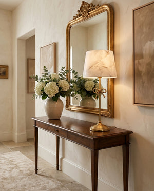 Valerine Alabaster Table Light
