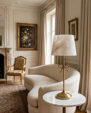Valerine Alabaster Table Light