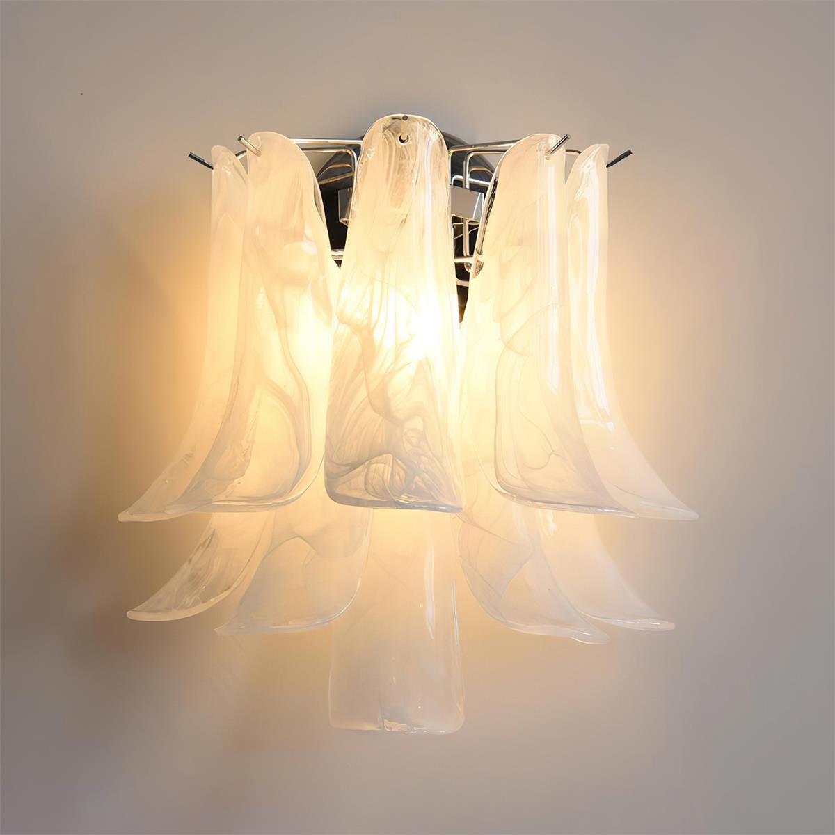 Valier Petal Wall Lamp