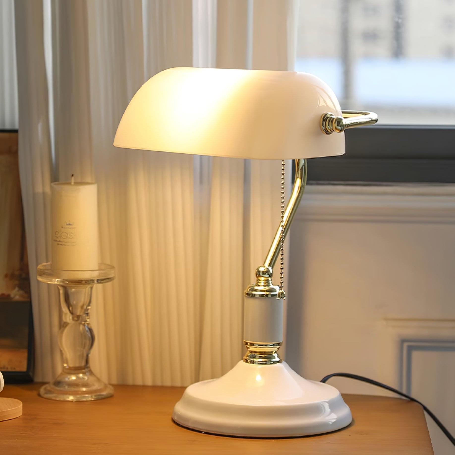 Vintage Bankers Table Lamp Docos
