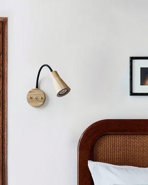 Woodcrest Wall Lamp